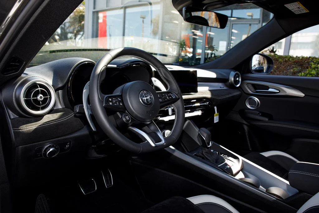 New 2026 Silver Alfa Romeo Sport Speciale image 29