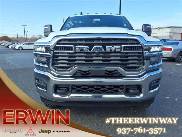New 2026 Bright White Clear-Coat Exterior Paint RAM TRADESMAN image 2