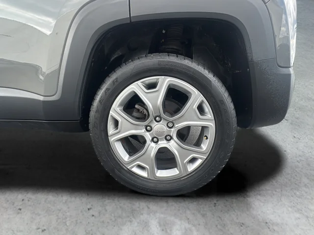 Used 2020 Gray Jeep Limited image 34
