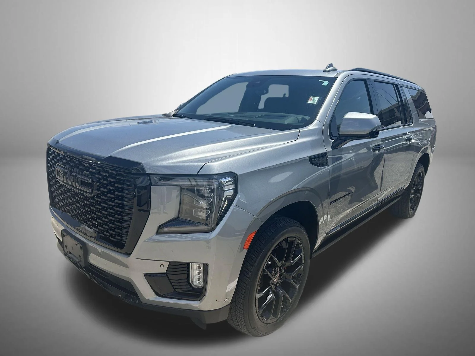 2023 GMC Yukon Denali AWD's photo