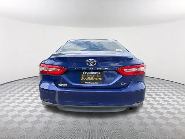 Used 2018 Blue Toyota LE image 6