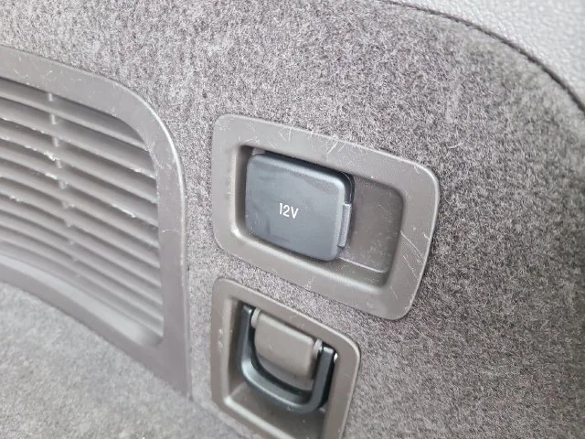 Used 2022  Lincoln Standard image 11