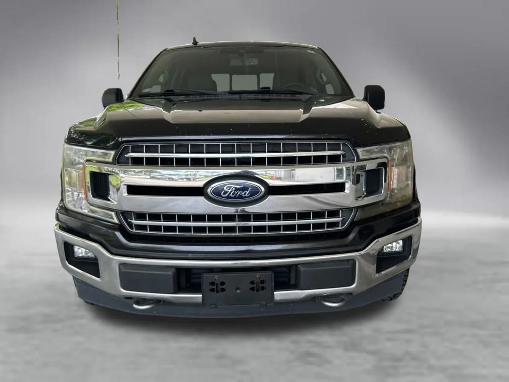 Used 2019 Black Ford XLT image 13