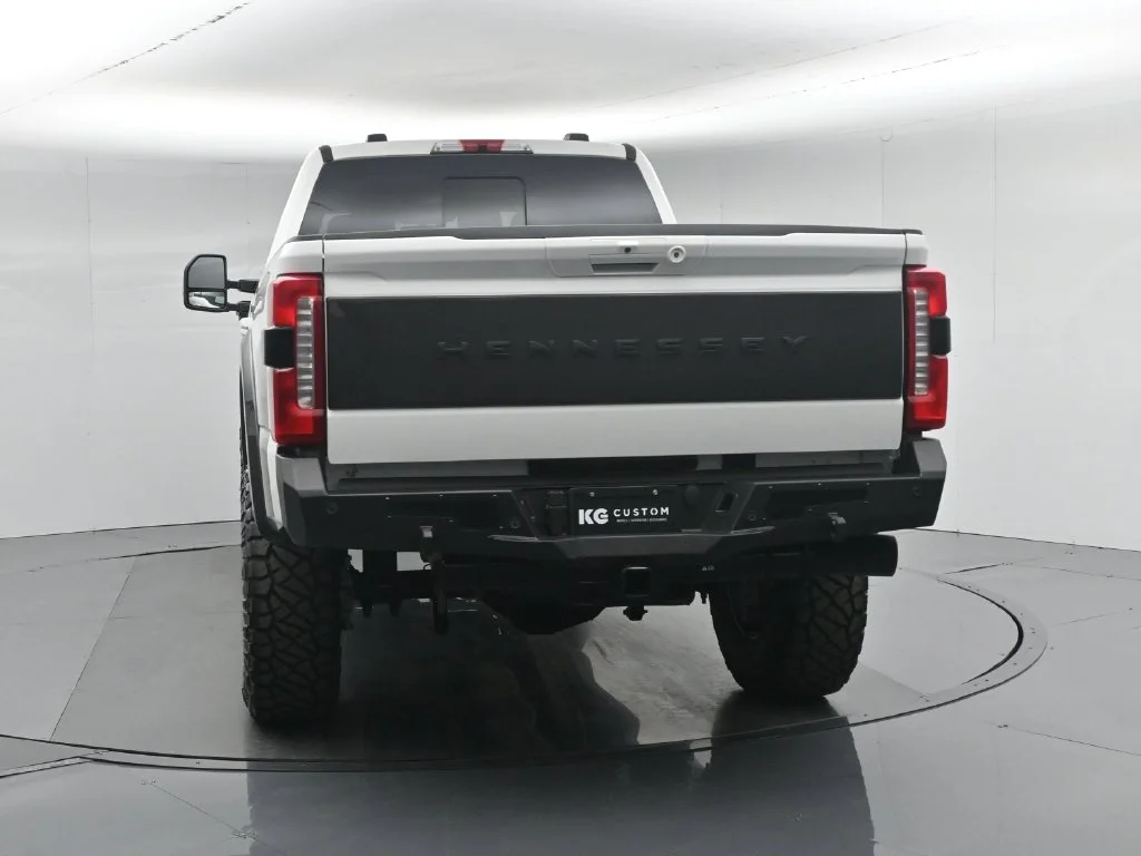 New 2026 Star White Metallic Tri-Coat Ford Lariat image 32