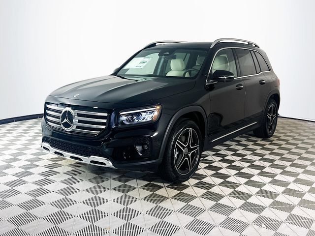 New 2026 Night Black Mercedes-Benz GLB 250 image 31