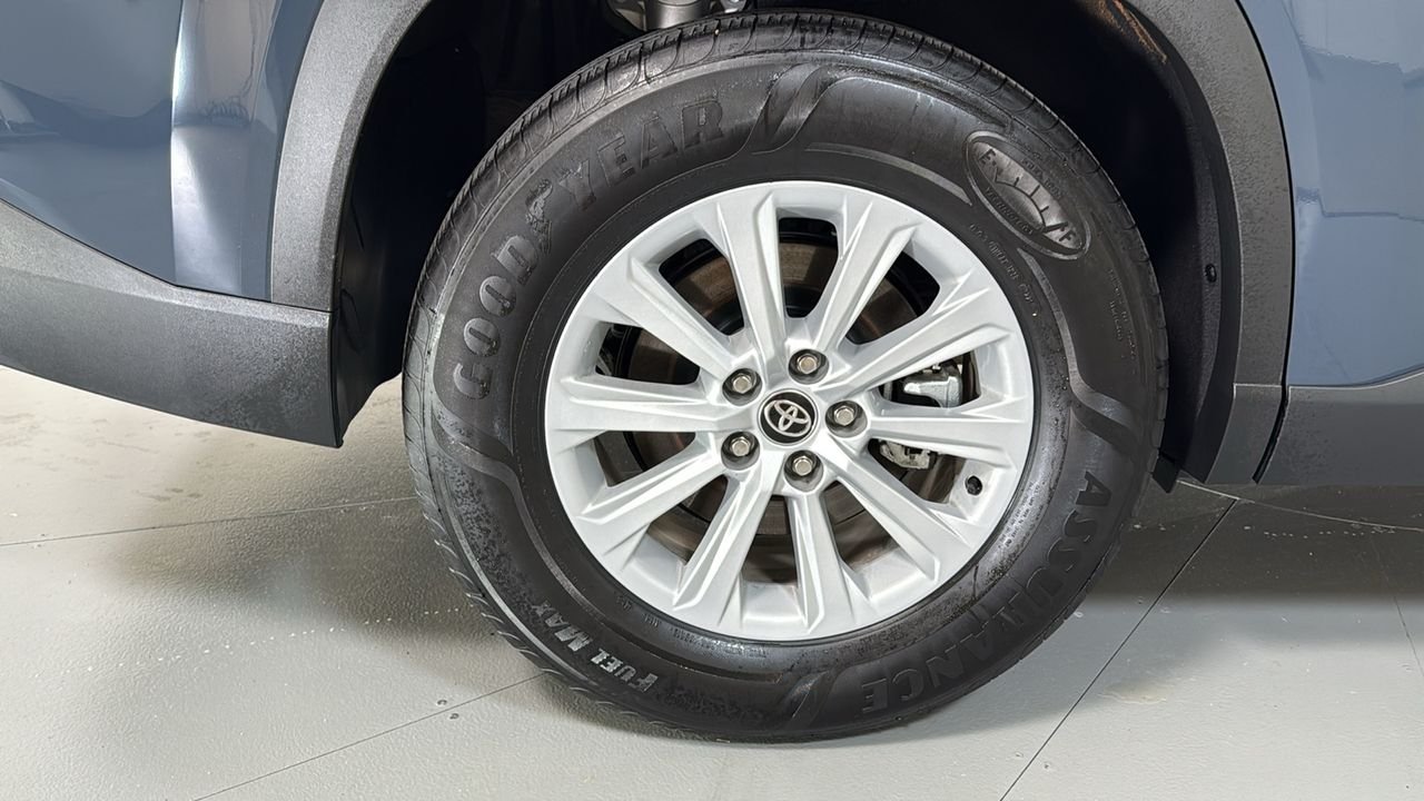 Certified Used 2026 White Toyota XLE image 23