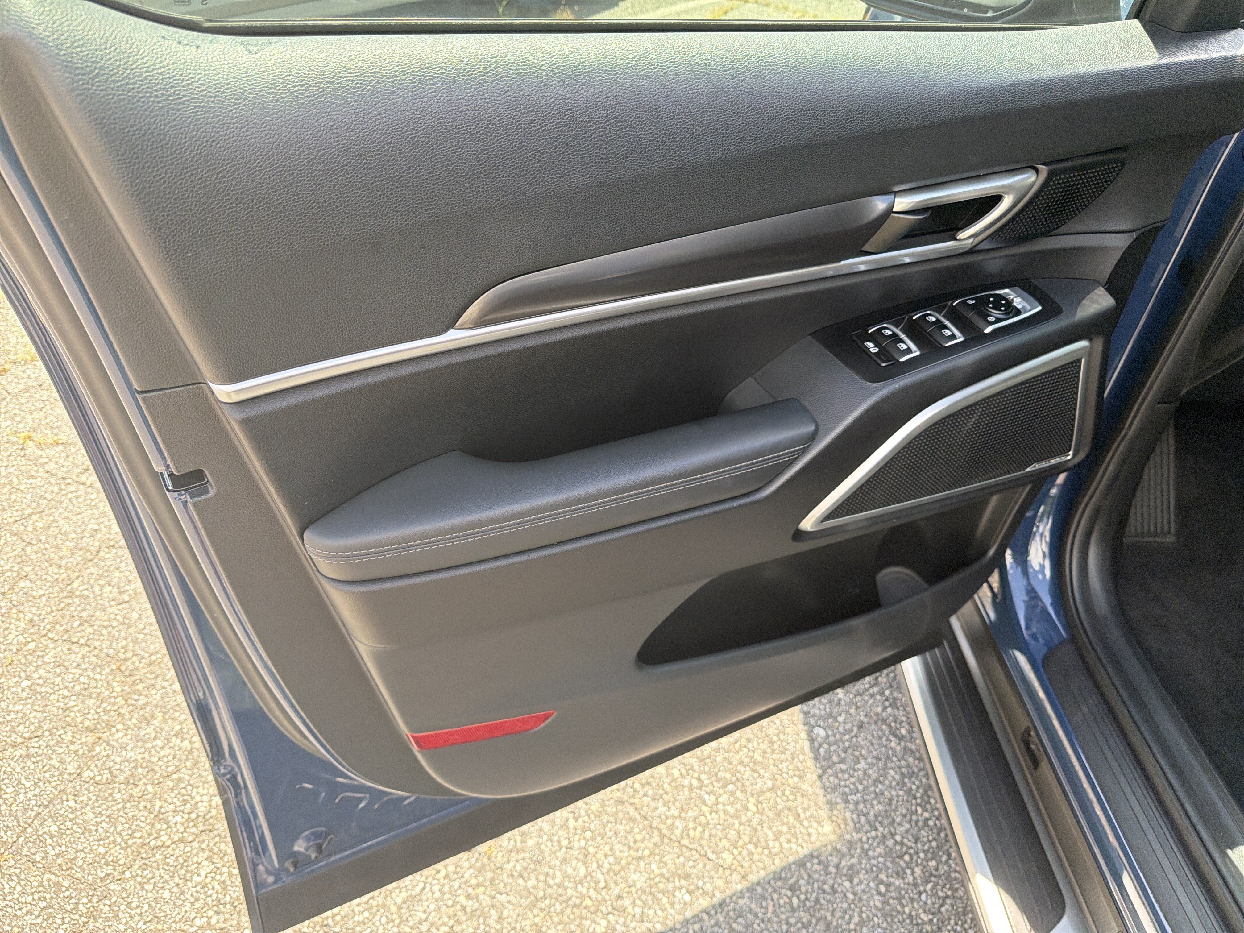 Certified Used 2023 Midnight Lake Blue Kia S image 10