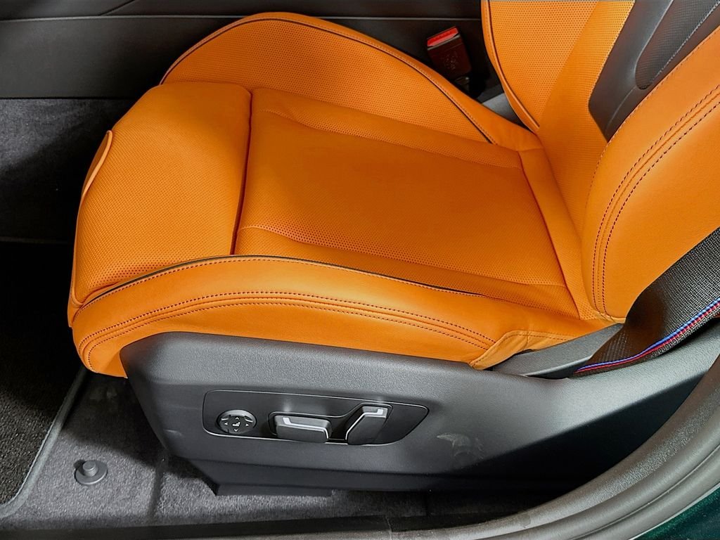 New 2027 Special Order Color BMW Base image 21