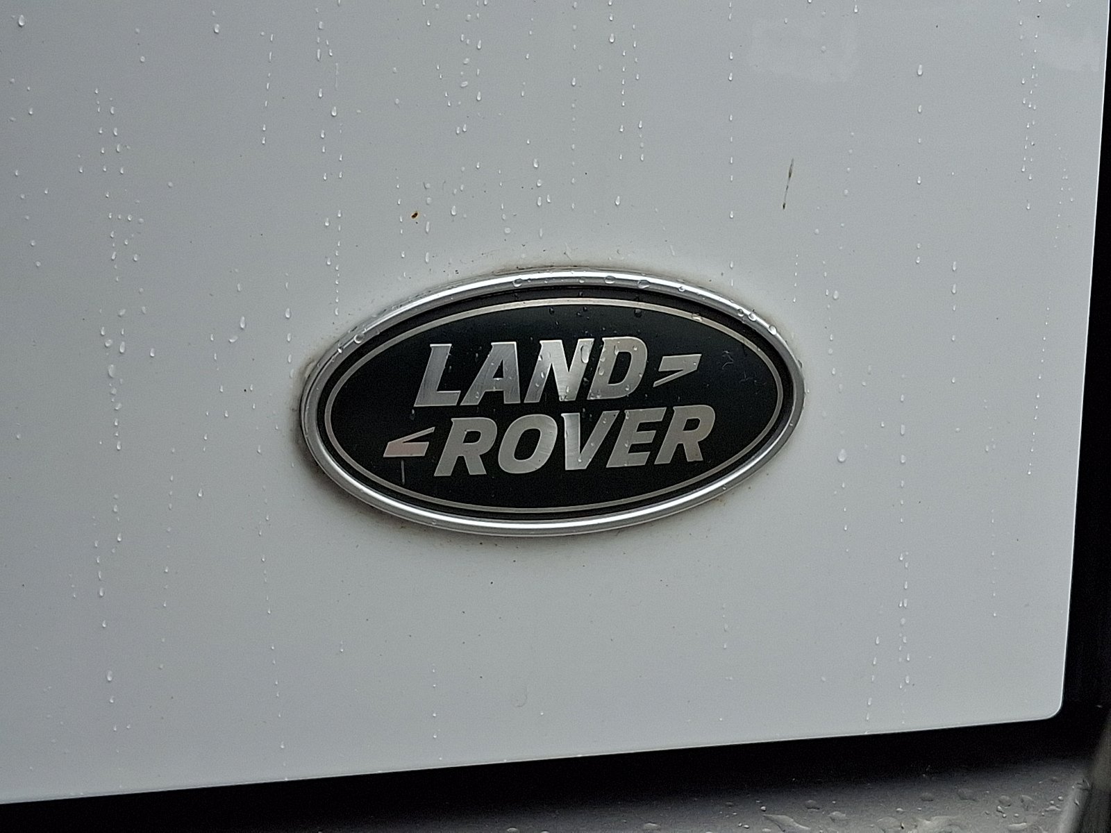 Used 2022 Fuji White - 1AA Land Rover 110 X-Dynamic HSE image 29