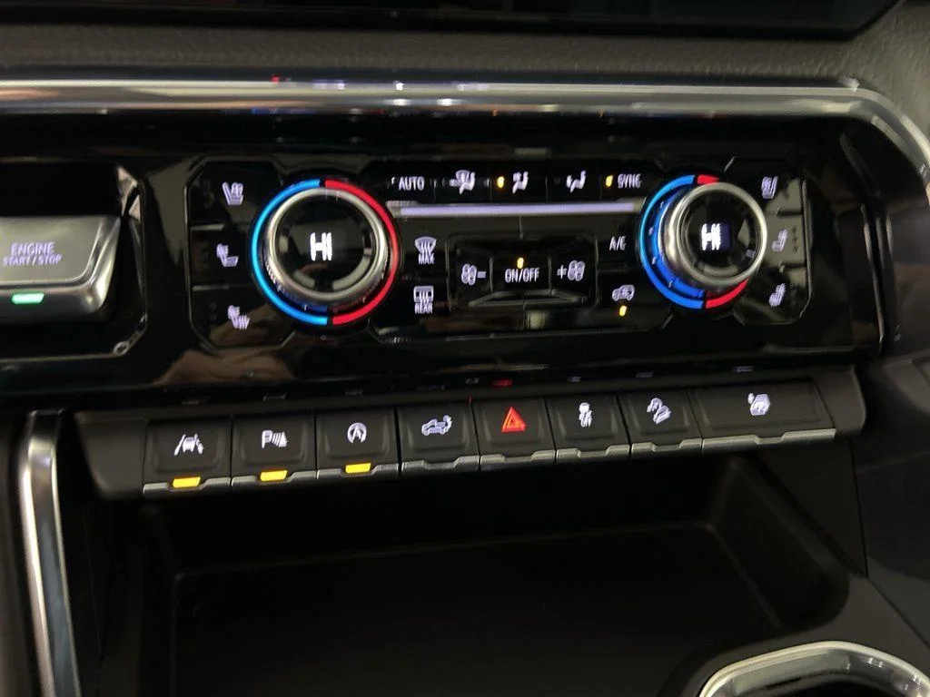 Used 2023 Titanium GMC Denali image 22
