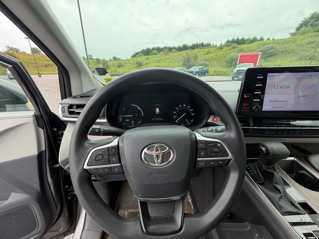 Used 2021 Predawn Gray Mica Toyota LE image 12