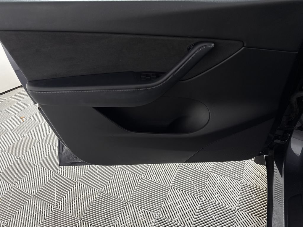 2022 Tesla Model Y Performance - Photo 9