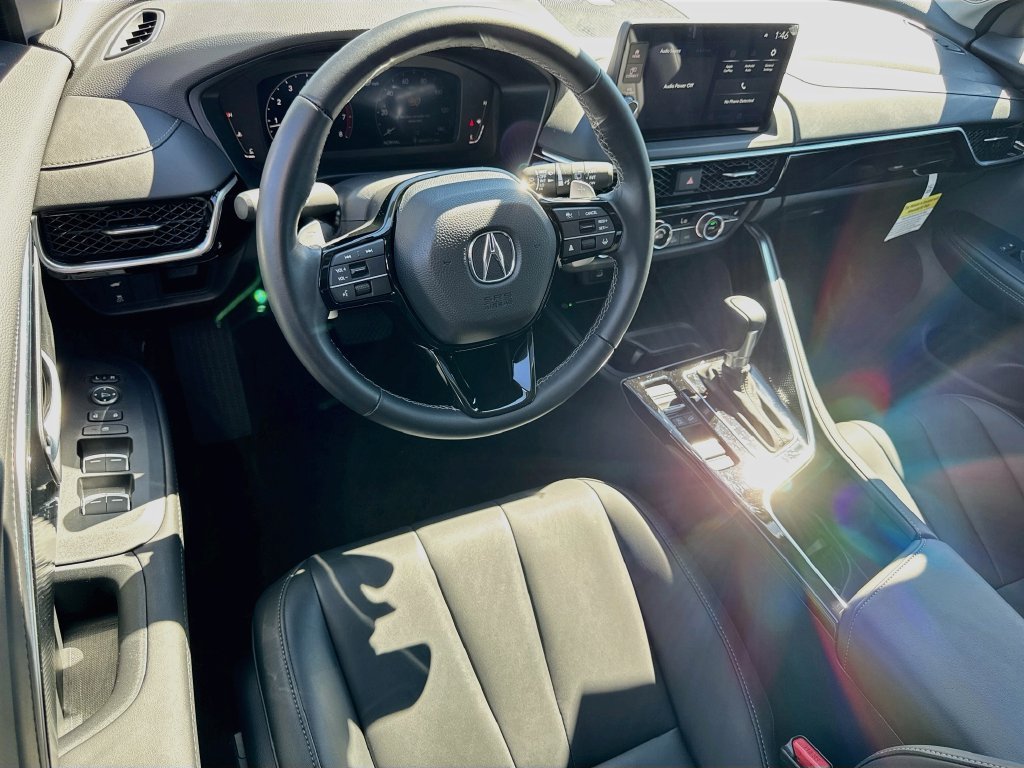Used 2026  Acura Base image 26