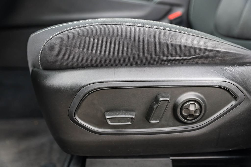 2023 Jeep Grand Cherokee L Laredo - Photo 21