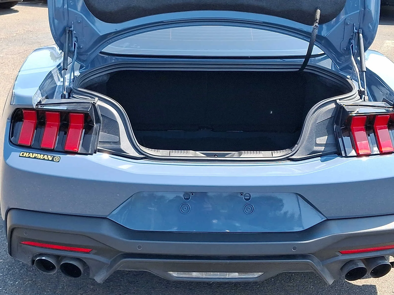 Used 2025 Vapor Blue Ford GT image 27