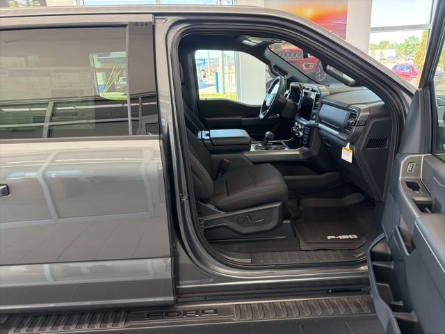 New 2026 Carbonized Gray Metallic Ford XLT image 49