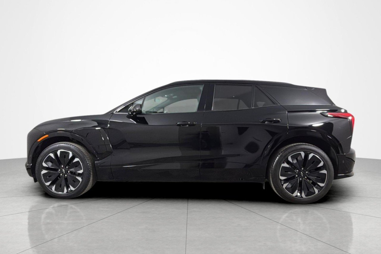Used 2025 Chevrolet Blazer EV RS with VIN 3GNKDDRM1SS226187 for sale in Beverly Hills, CA