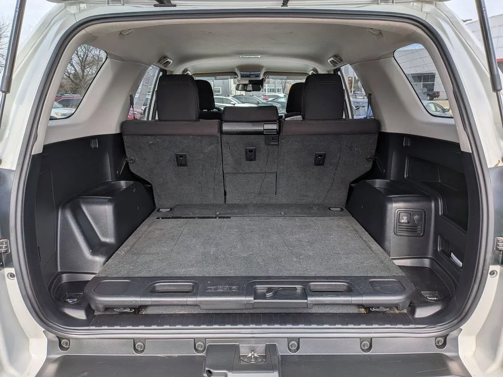 Used 2021 White Toyota Trail image 28