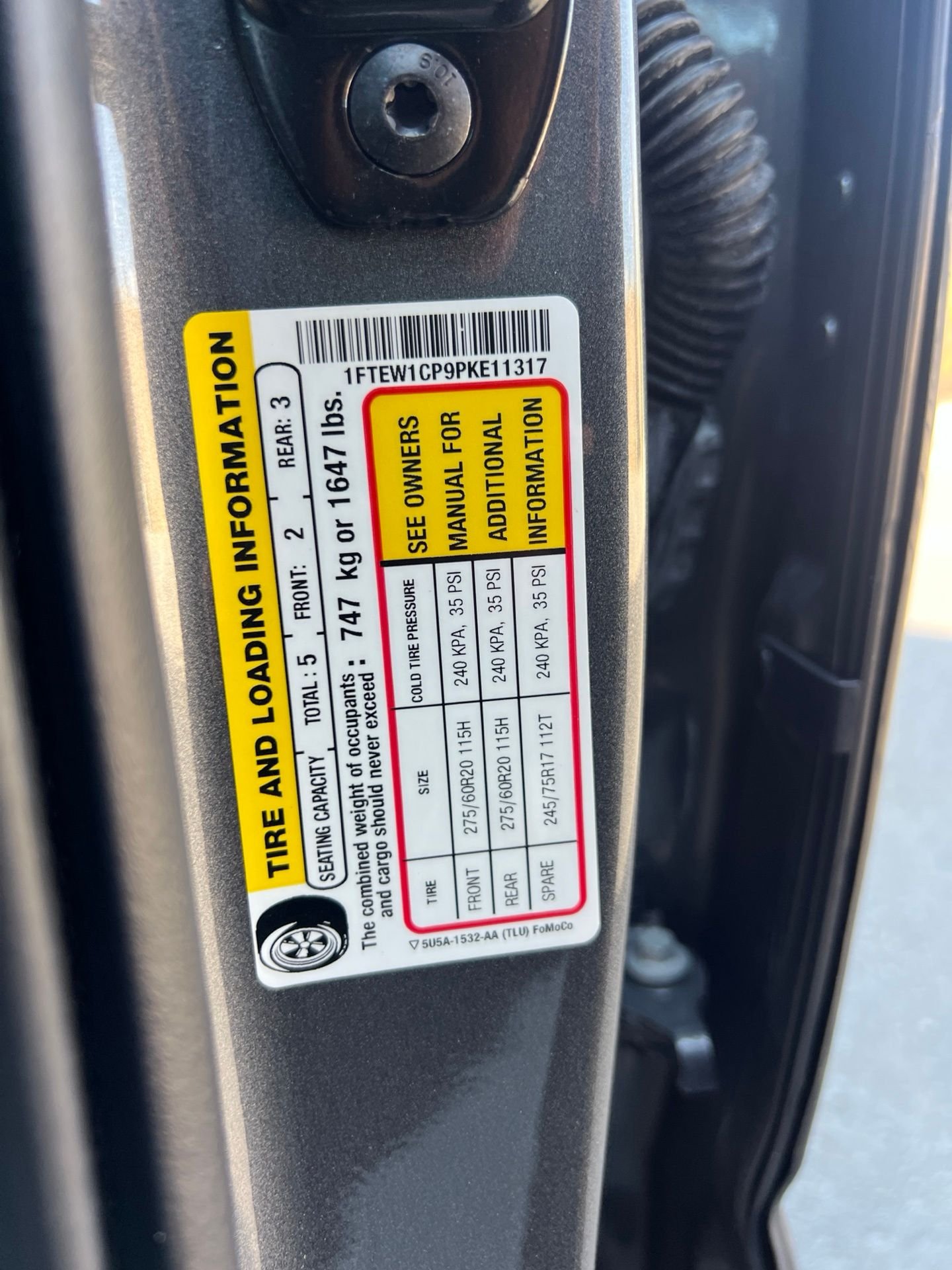 Used 2023 Gray Ford XLT image 30