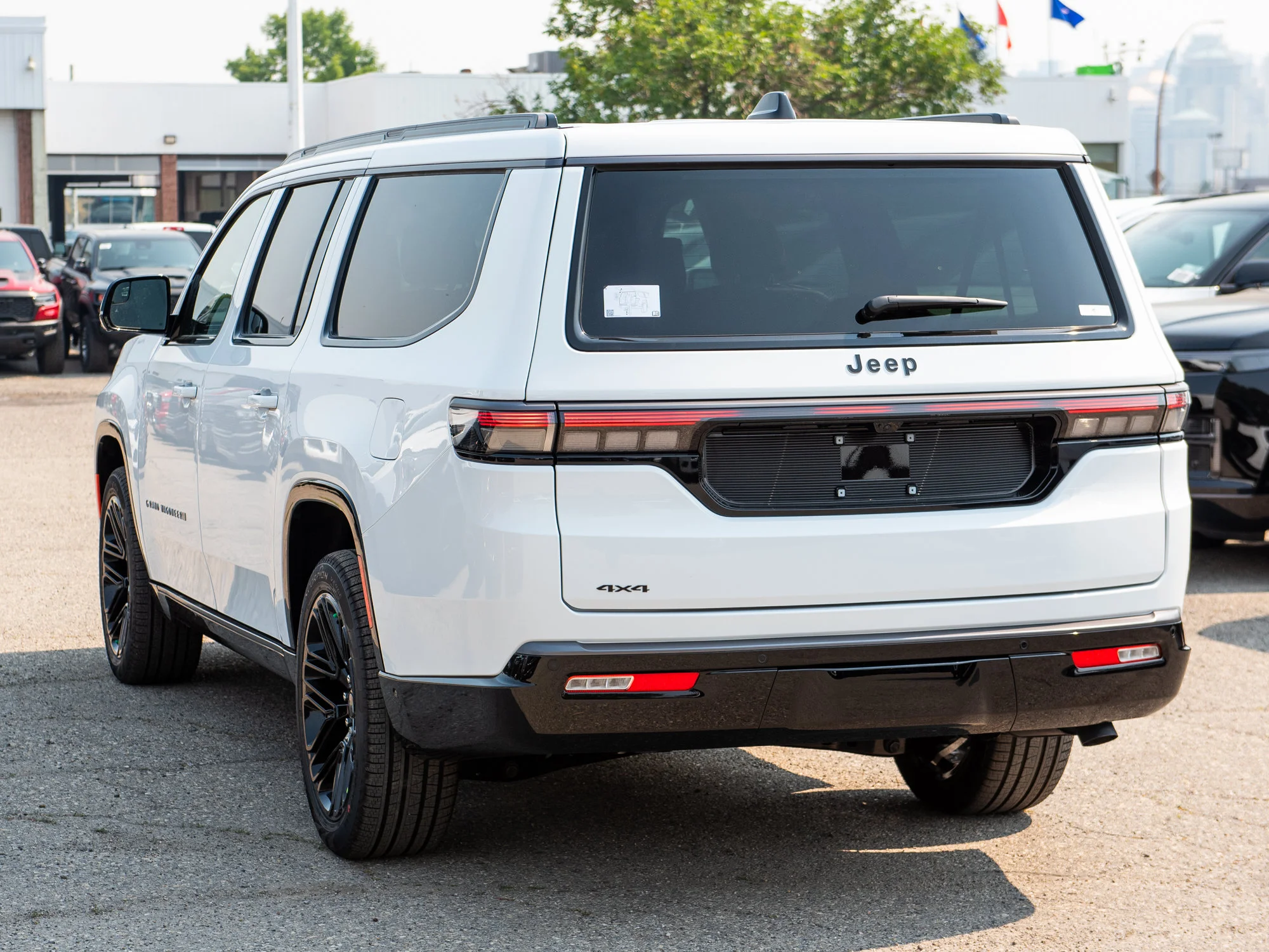 New 2026 White Jeep Limited Reserve* image 5