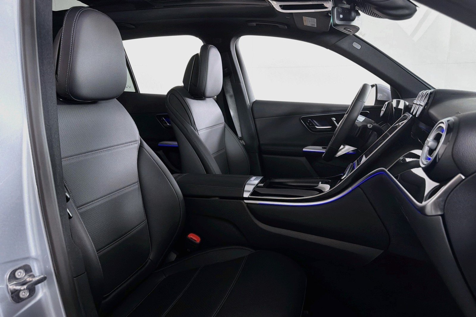 New 2026 Cirrus Silver Metallic Mercedes-Benz GLC 300 SUV image 6