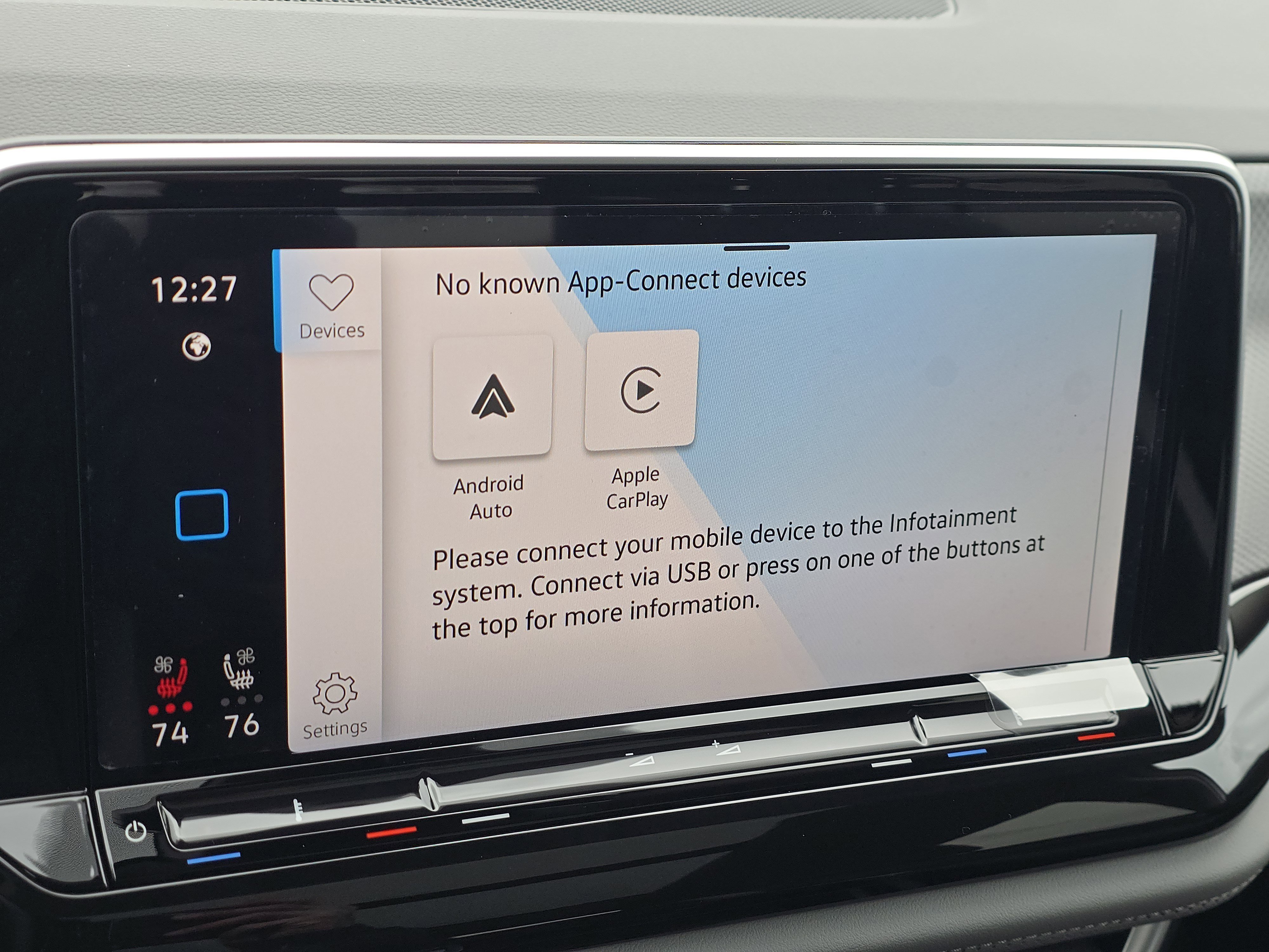 New 2026 Opal White Pearl Volkswagen 2.0T Peak Edition image 10
