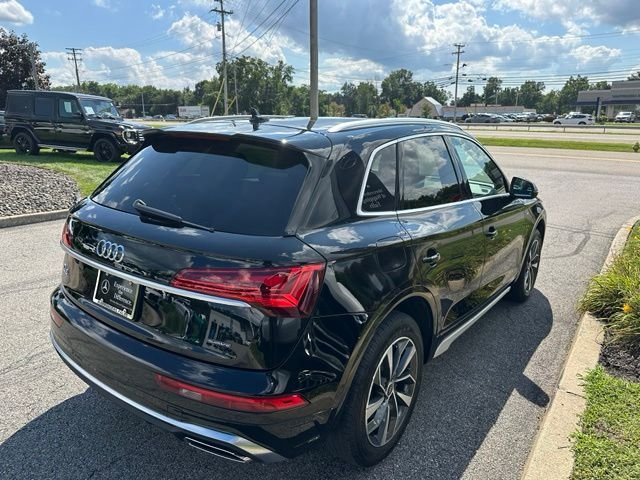 Used 2022 Black Audi 45 S line Premium image 5