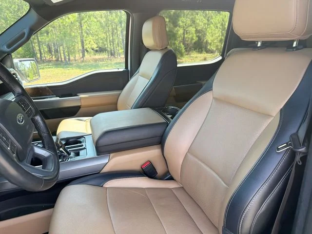 Used 2023 White Ford Lariat image 14