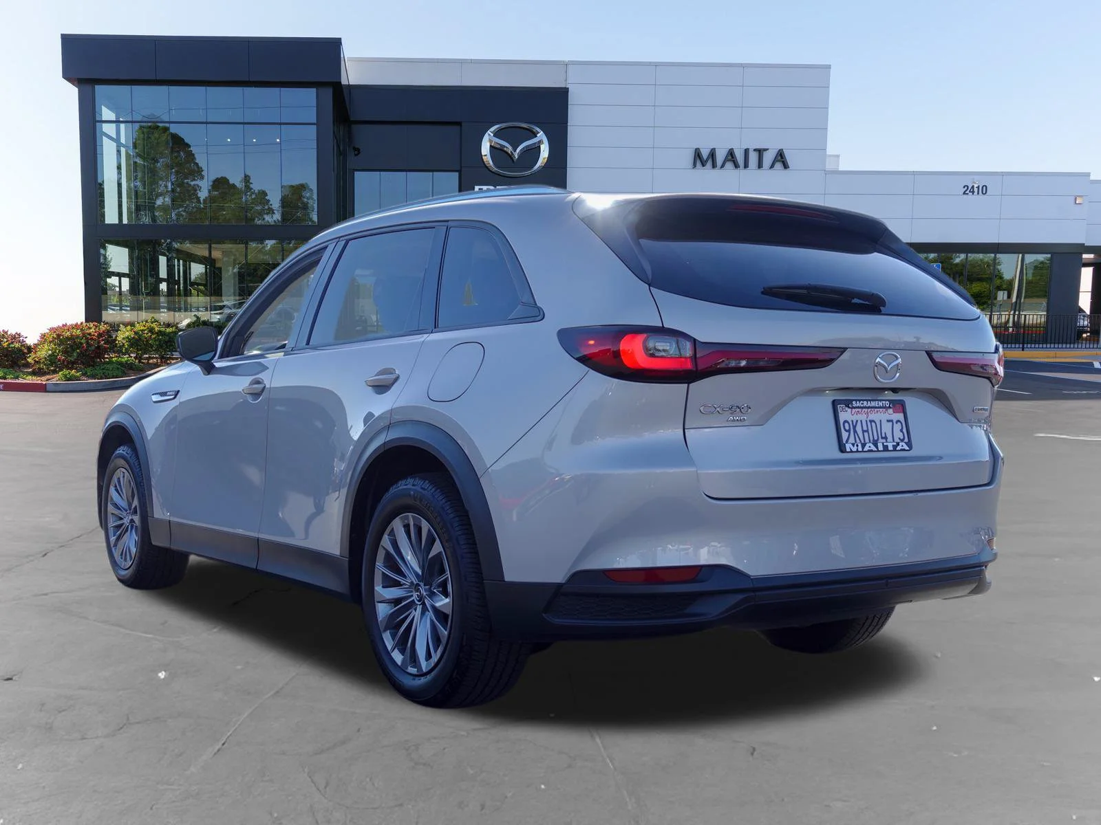 Certified Used 2024 Platinum Quartz Mazda Preferred image 6