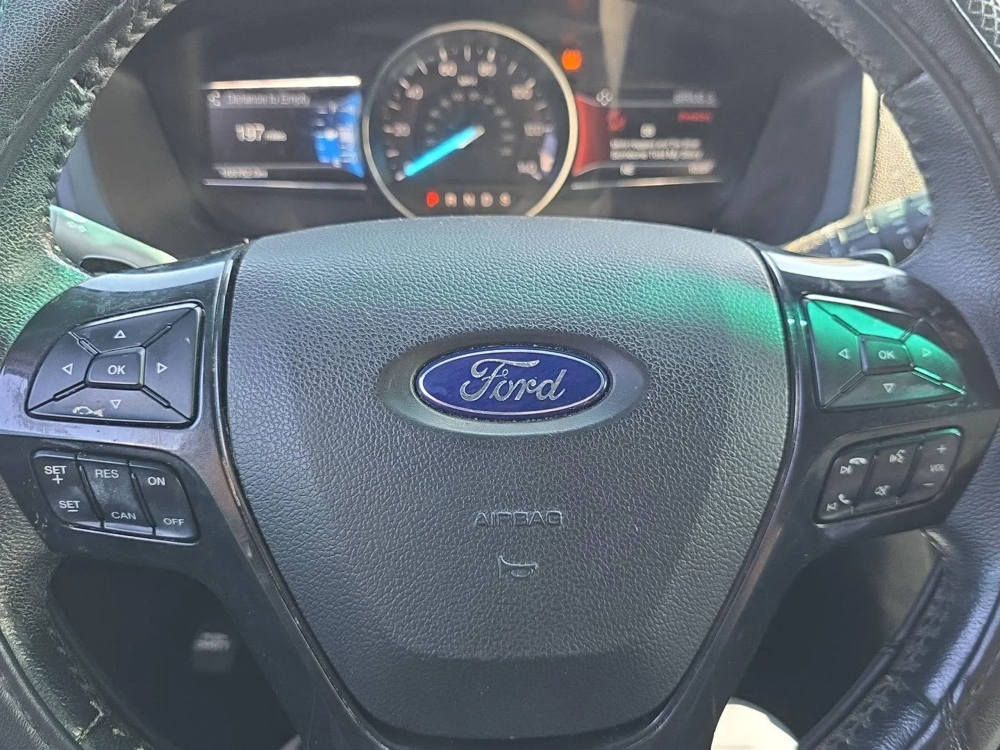 Used 2017 Shadow Black Ford XLT image 12