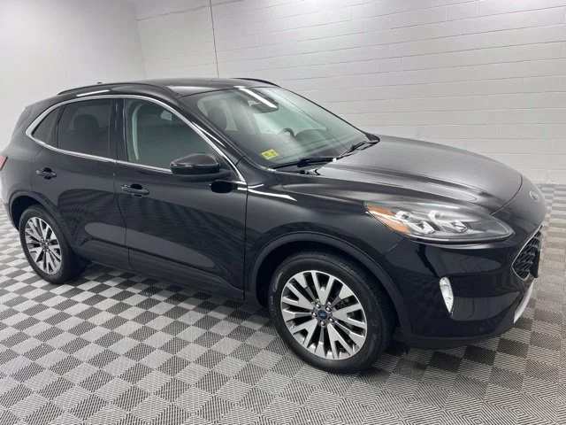 Used 2022 Black Ford Titanium image 4