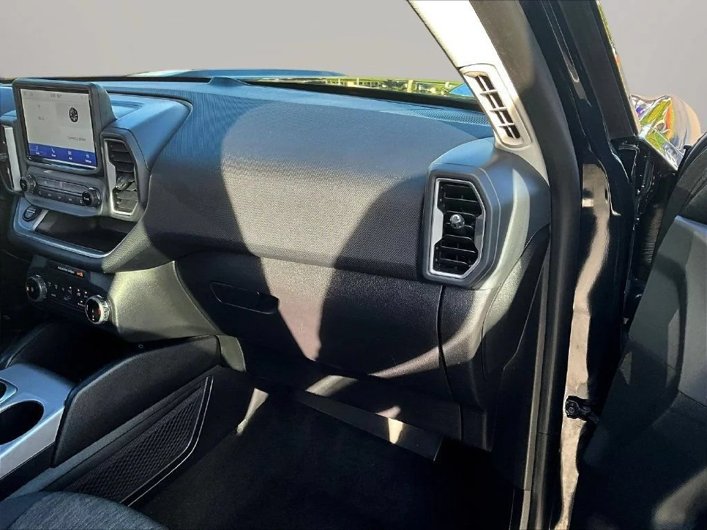 Used 2022 Blue Metallic Ford Big Bend image 28