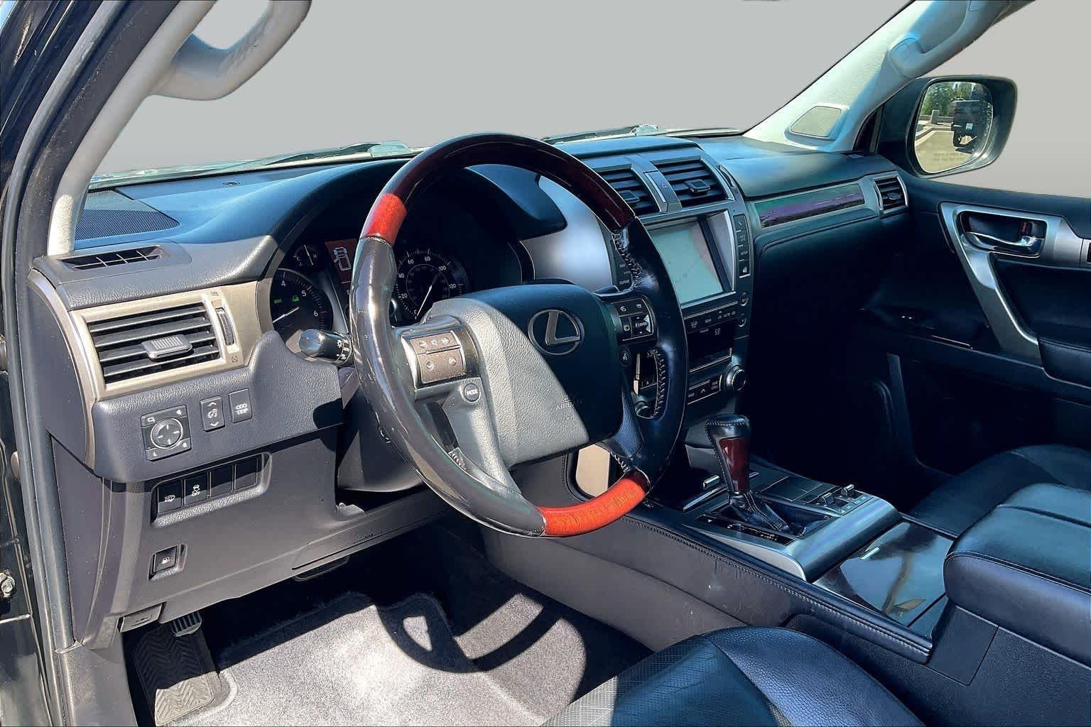 Used 2017 Black Onyx Lexus Premium image 16