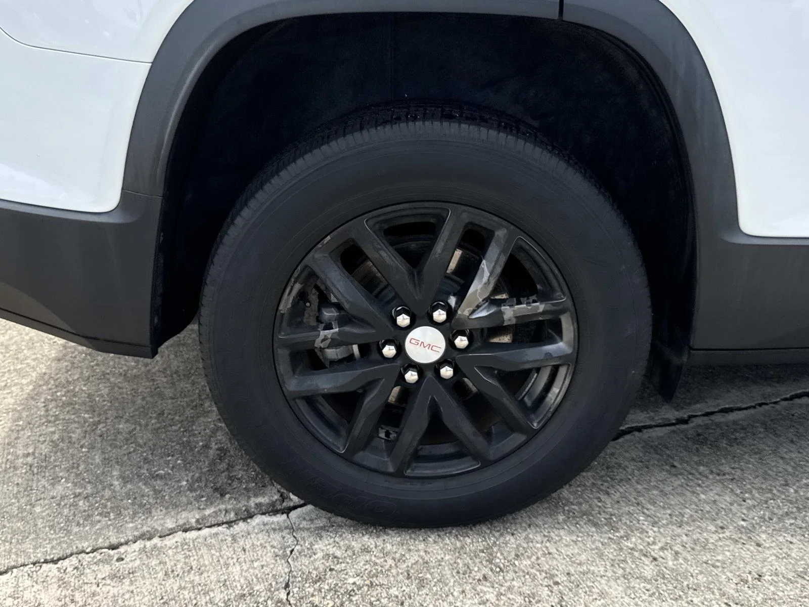 Used 2019 White GMC SLT image 4