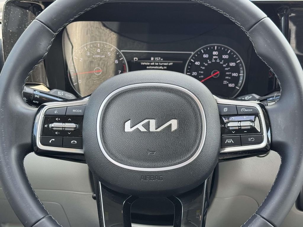 Used 2023 Silver Kia X-Line S image 17