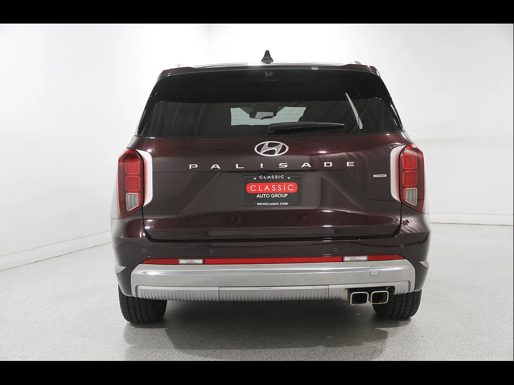 Used 2024 Sierra Burgundy Hyundai Calligraphy image 22