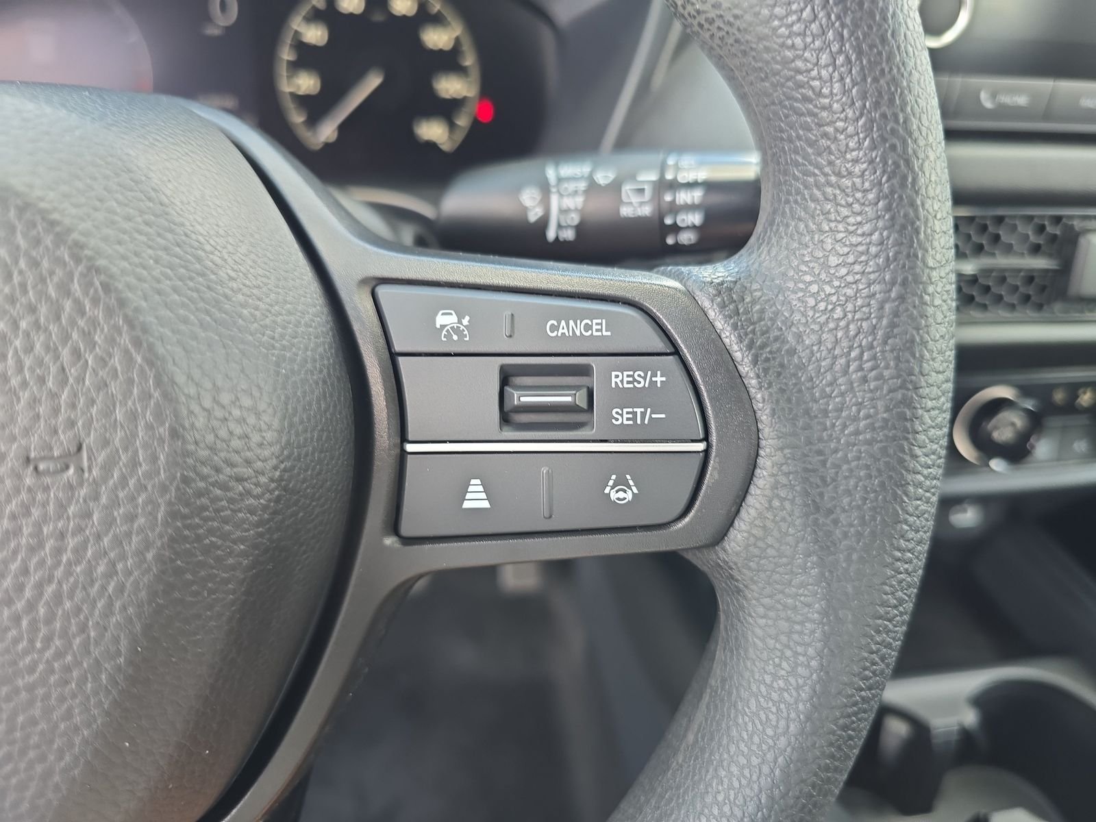 2025 Honda HR-V LX - Photo 22