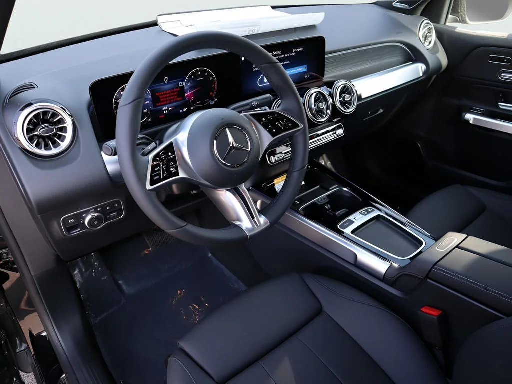 Certified Used 2026 Cosmos Black Metallic Mercedes-Benz GLB 250 image 34