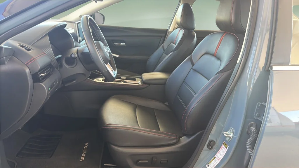 Used 2024 Atlantic Gray Metallic Super Black Nissan SR image 19