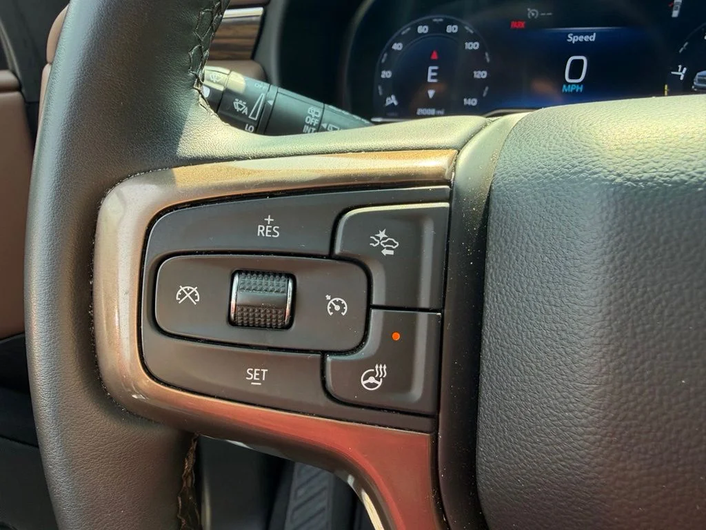 Used 2024 Blue Chevrolet High Country image 5