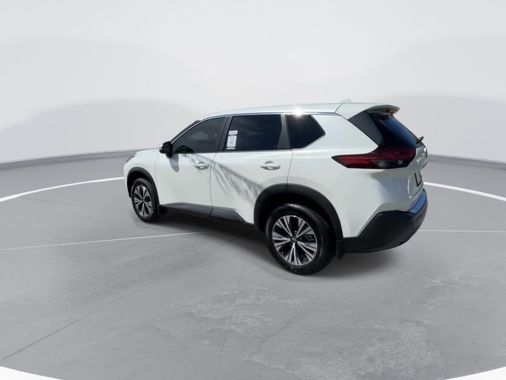 Used 2023 White Nissan SV image 6