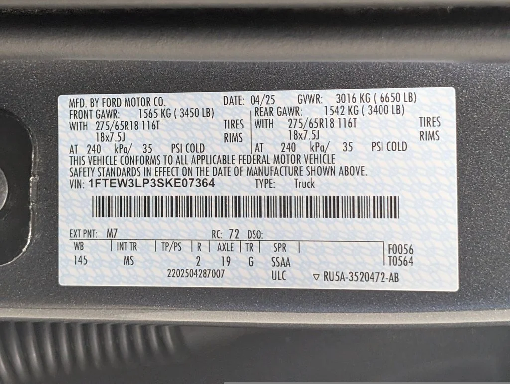 Certified Used 2025 Carbonized Gray Metallic Ford XLT image 26