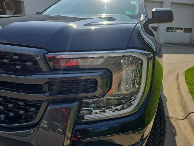 Used 2025 Black Ford XLT image 27