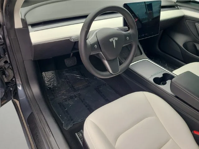 Used 2022 Gray Tesla Long Range image 19