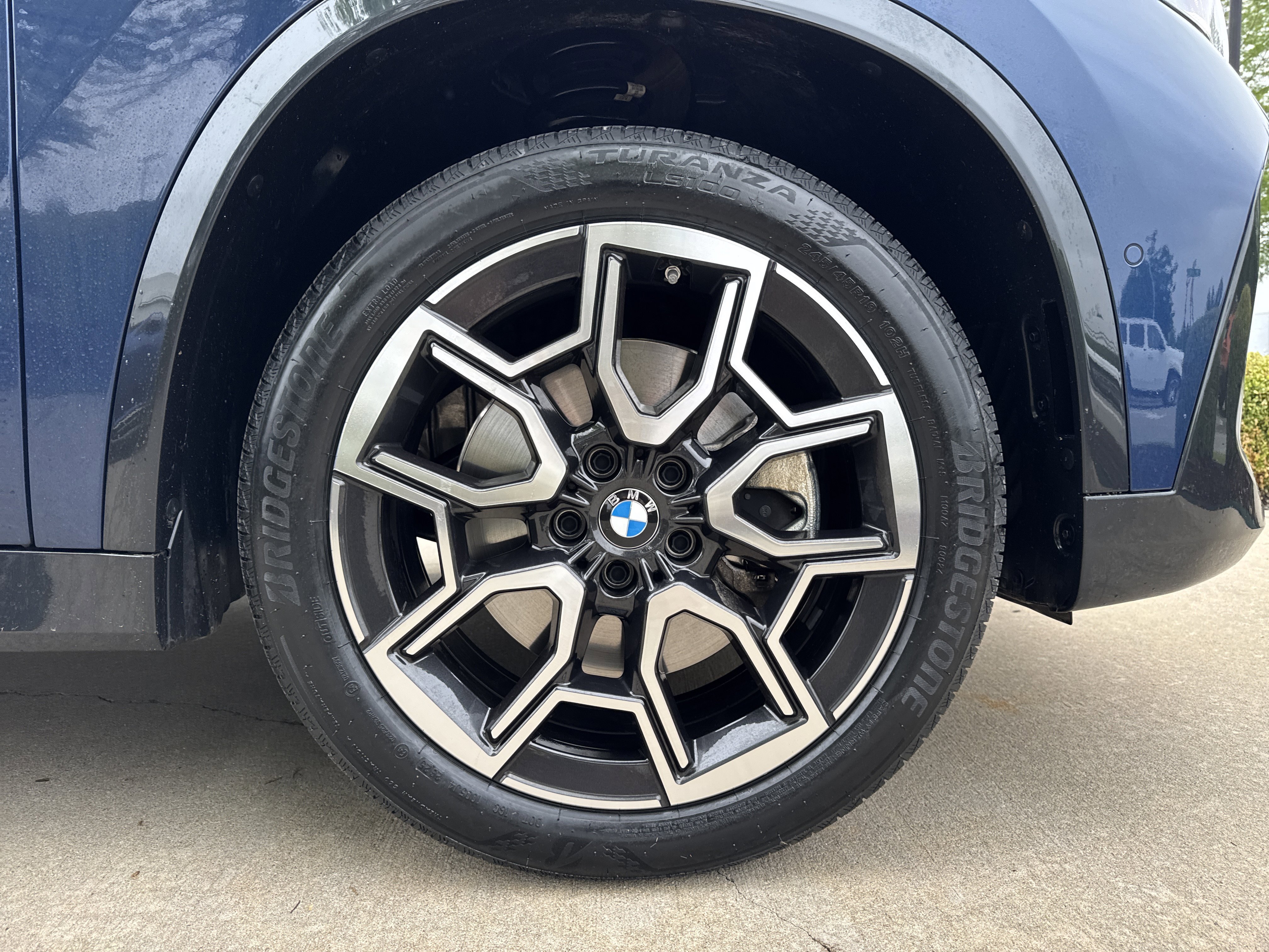 2025 BMW X1 28i - Photo 28