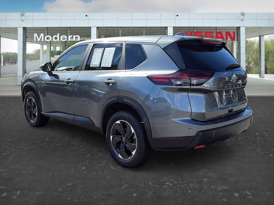 Used 2025 Brilliant Silver Metallic Nissan SV image 3