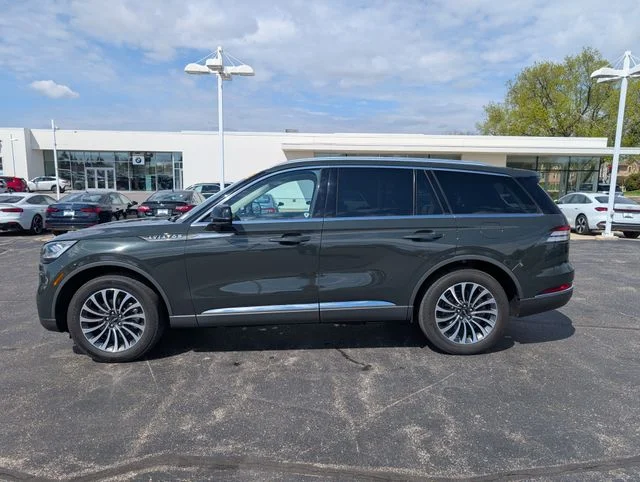 2022 Lincoln Aviator AWD's photo