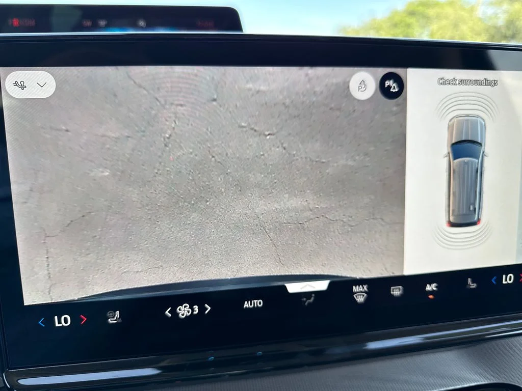New 2027 Gray Ford Active image 25