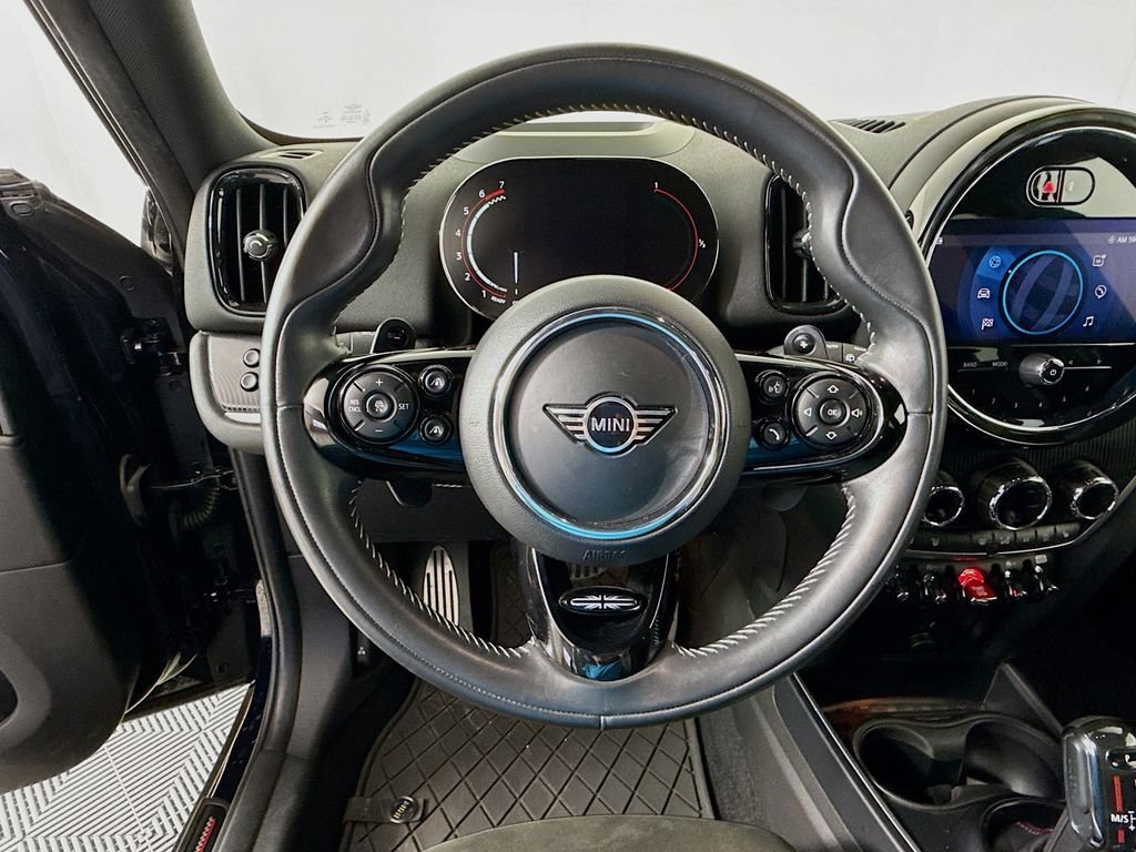 Used 2021 Black MINI Base image 11