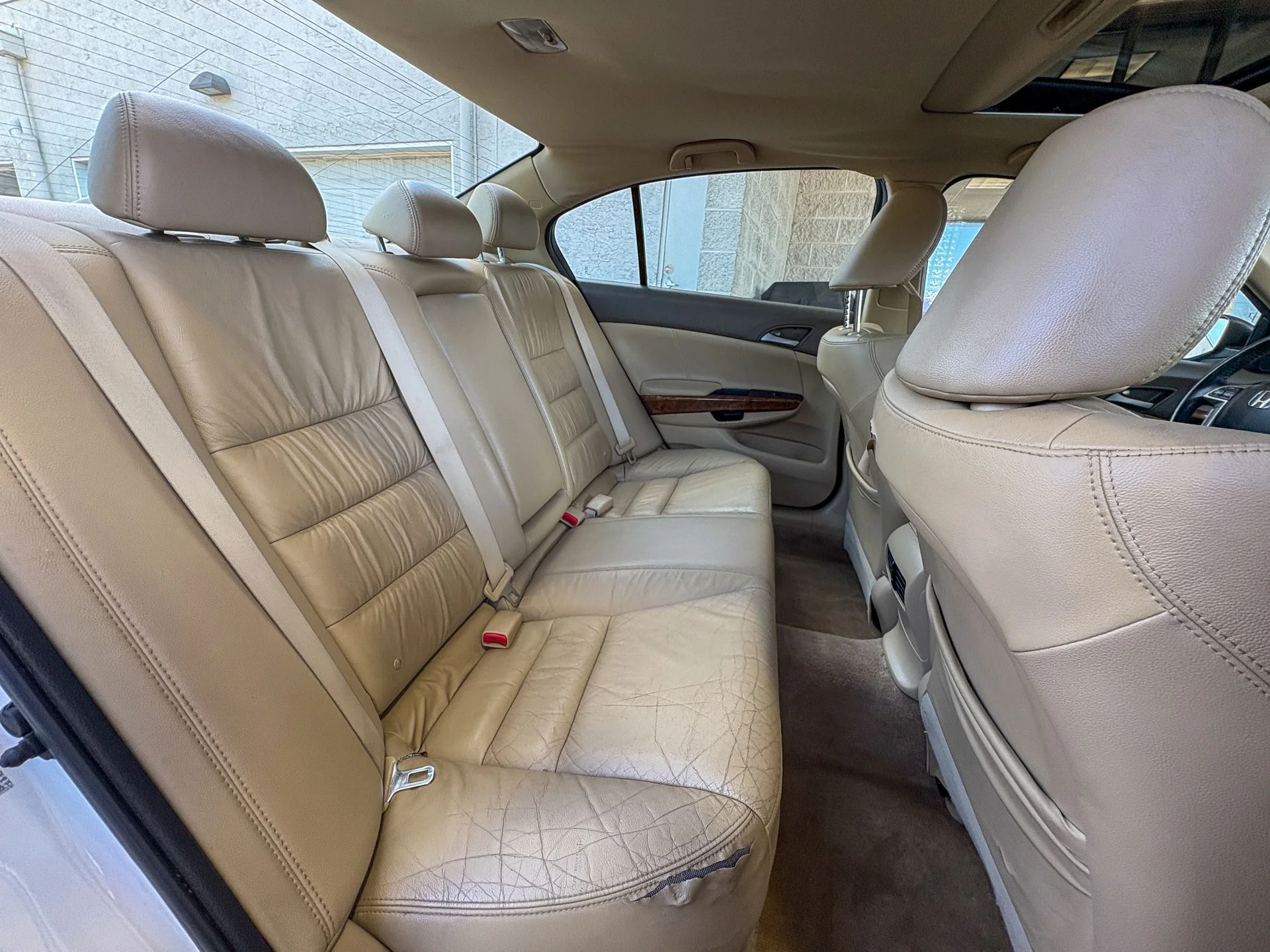 Used 2010 White Honda EX-L image 20
